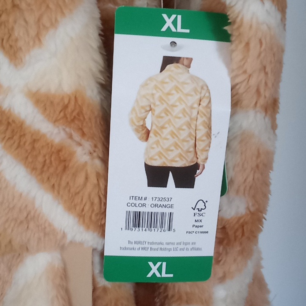 Woman's Hurley fleece jacket. 1/4 snap. Front pocket opens from both sides. NWT - Picture 2 of 5